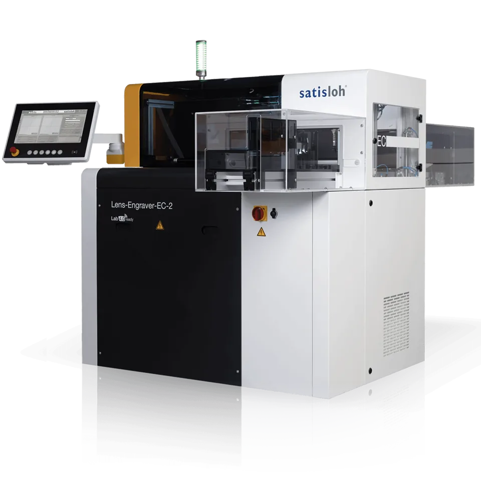 Гравировщик Lens-Engraver-EC-2 с эксимерным лазером, сенсорная панель и конвейер, общий вид